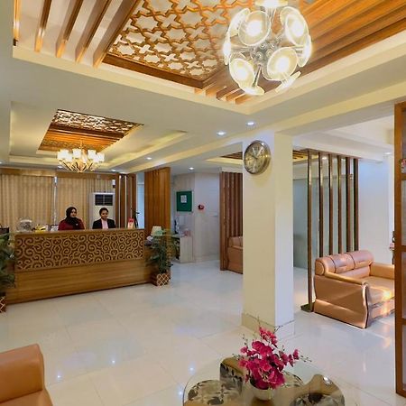 Hotel Grand Circle Inn Dakka Kültér fotó