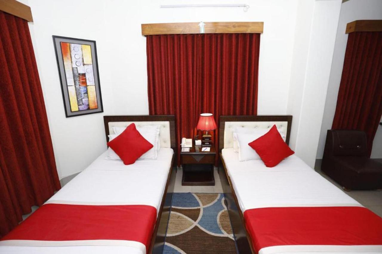 Hotel Grand Circle Inn Dakka Kültér fotó